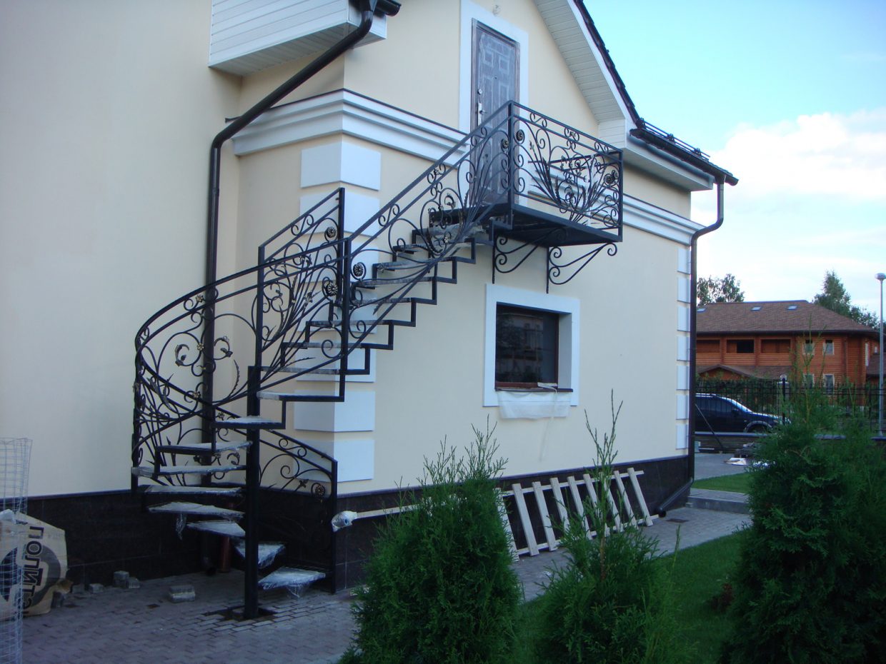Lestnica_na_ulicu_4_-e1536349194257